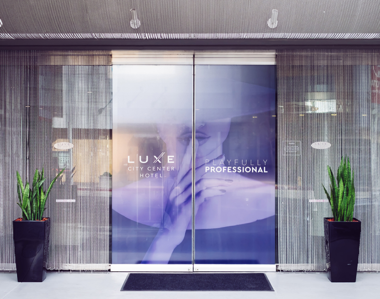 Luxe City Center doors